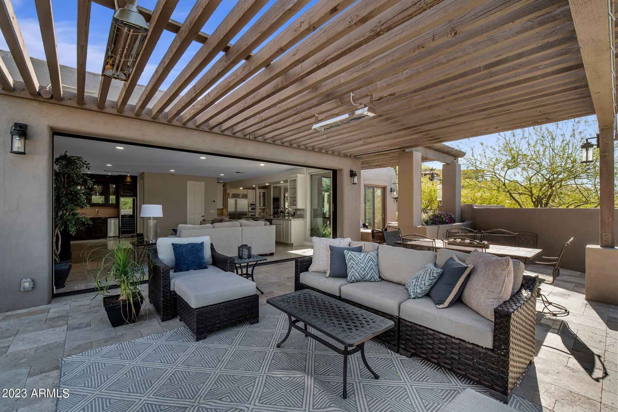 ECHO CANYON - Residential