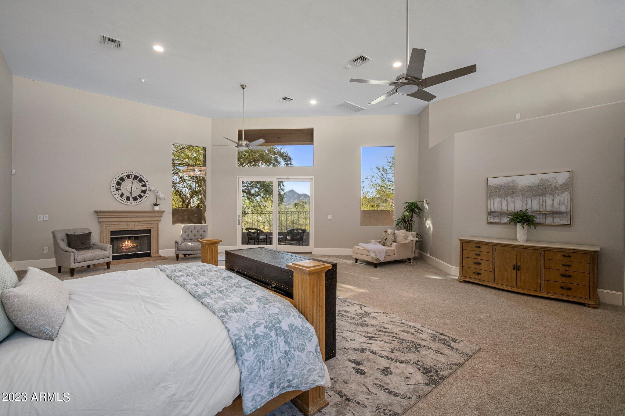 ECHO CANYON - Residential