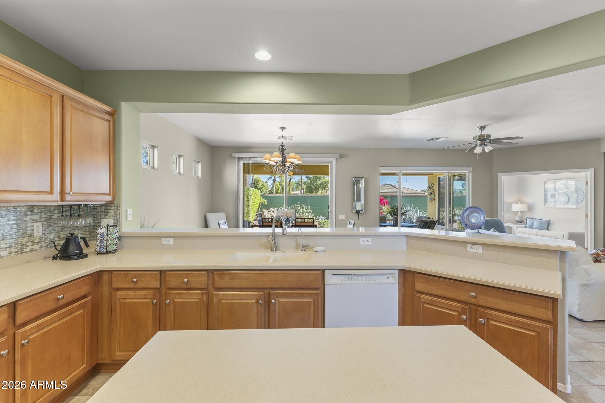 22517 N MONTECITO Avenue