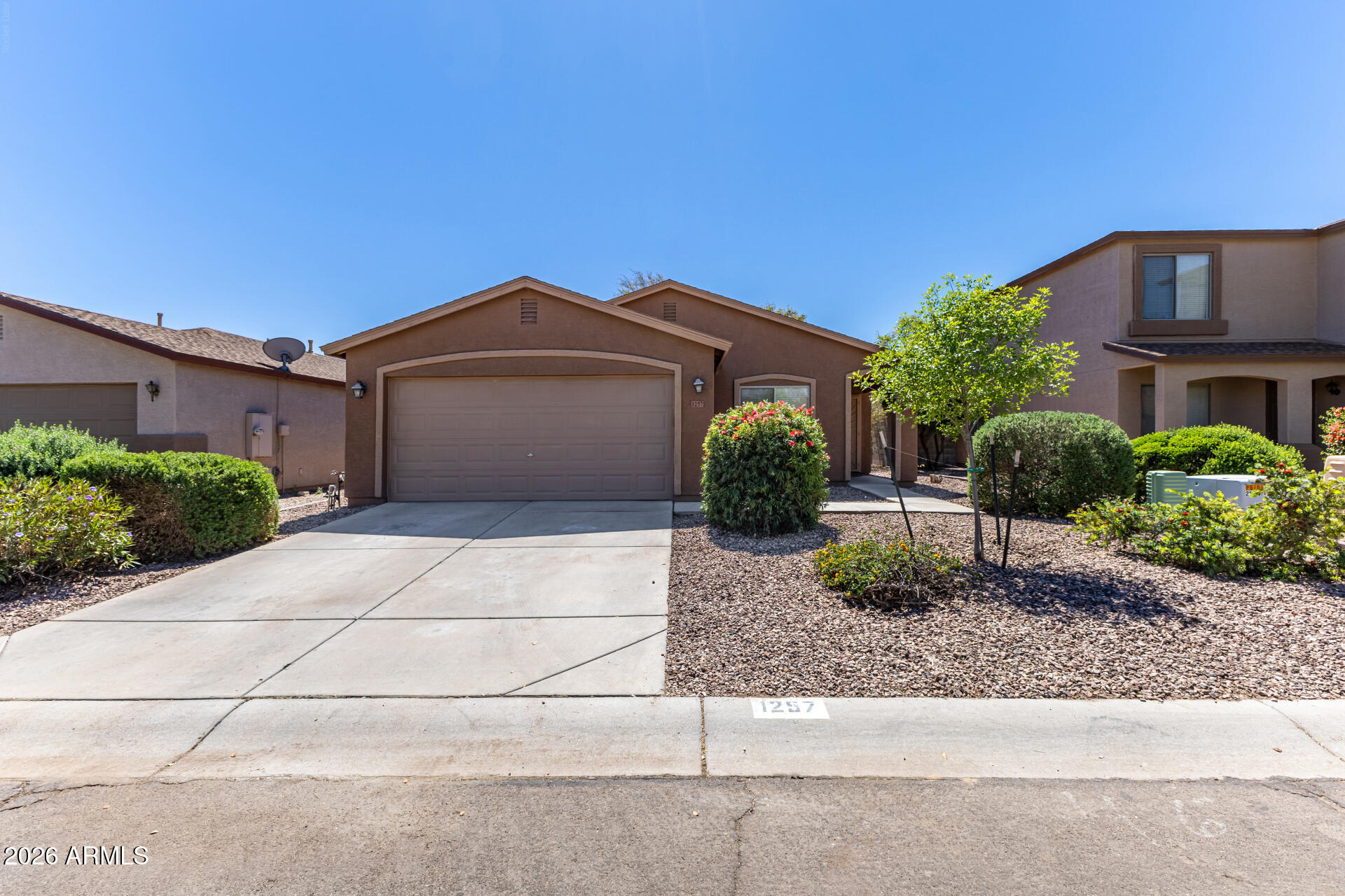 1257 E RENEGADE Trail