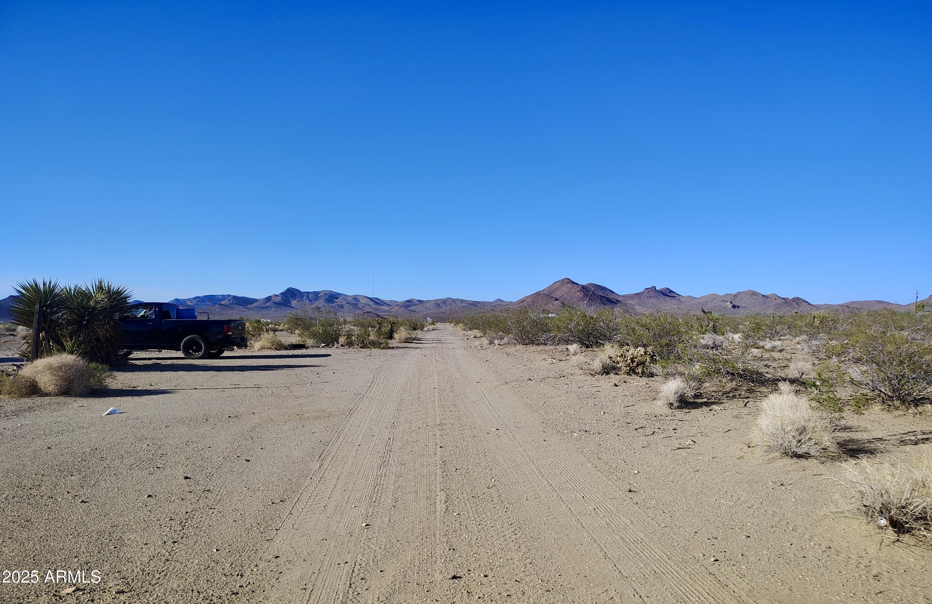 15613 N FLORES Drive