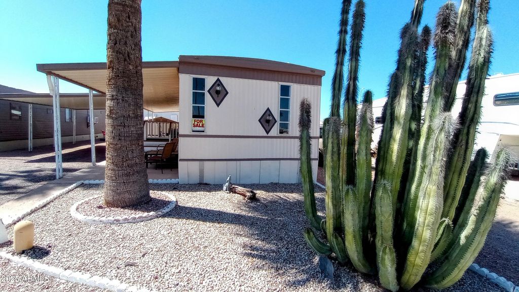 Photo of 269 N Winchester Road #2, Apache Junction, AZ 85119 (MLS # 6936321)