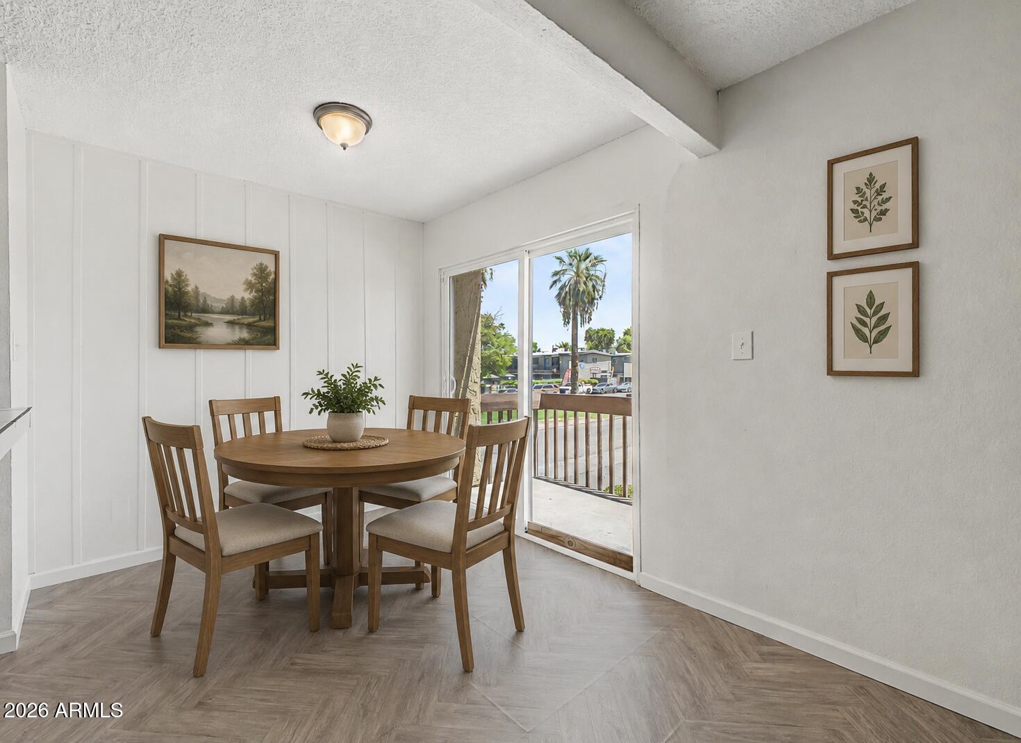 1701 W TUCKEY Lane 236