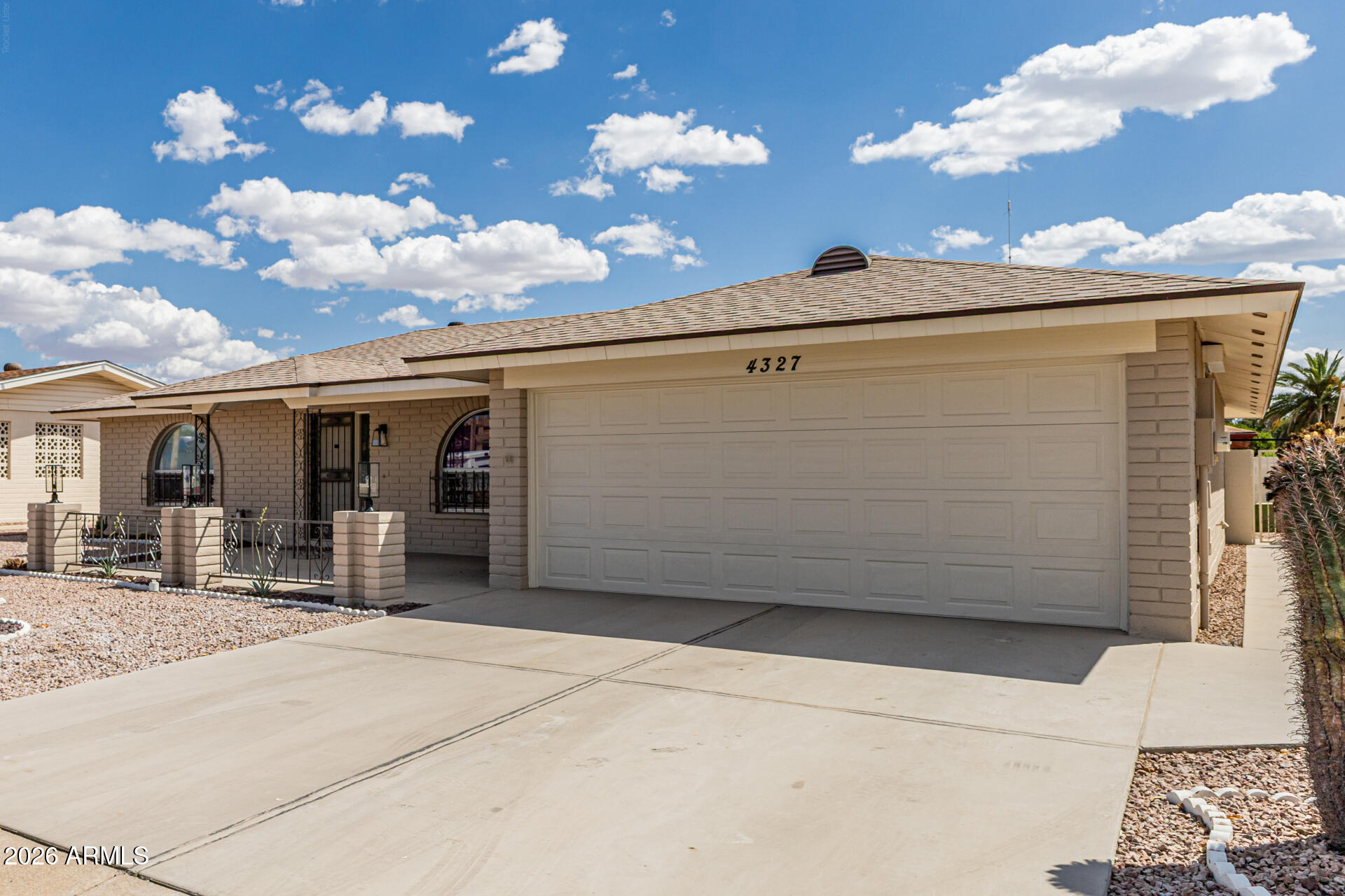 4327 E CATALINA Circle