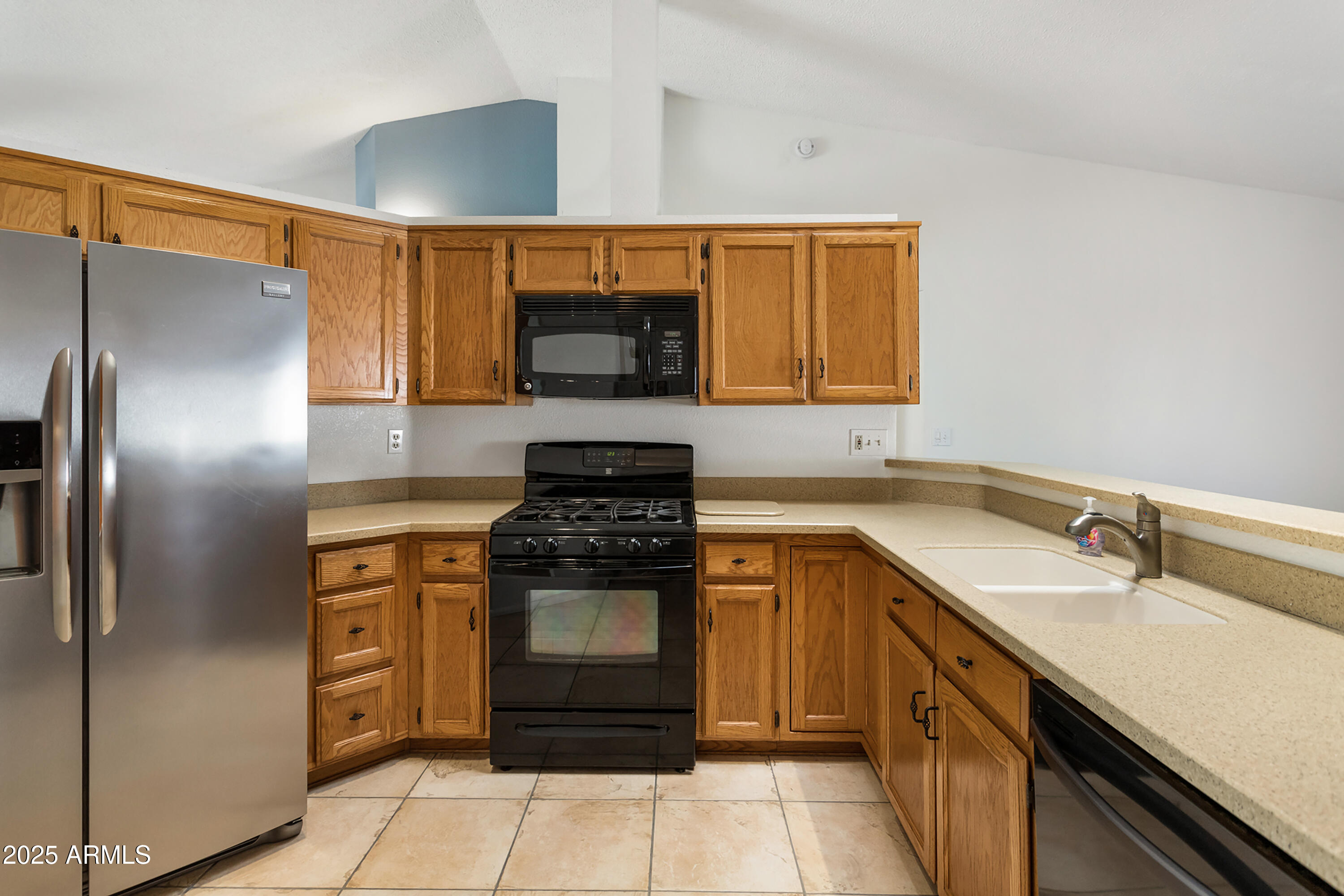 EAGLE RIDGE - Residential