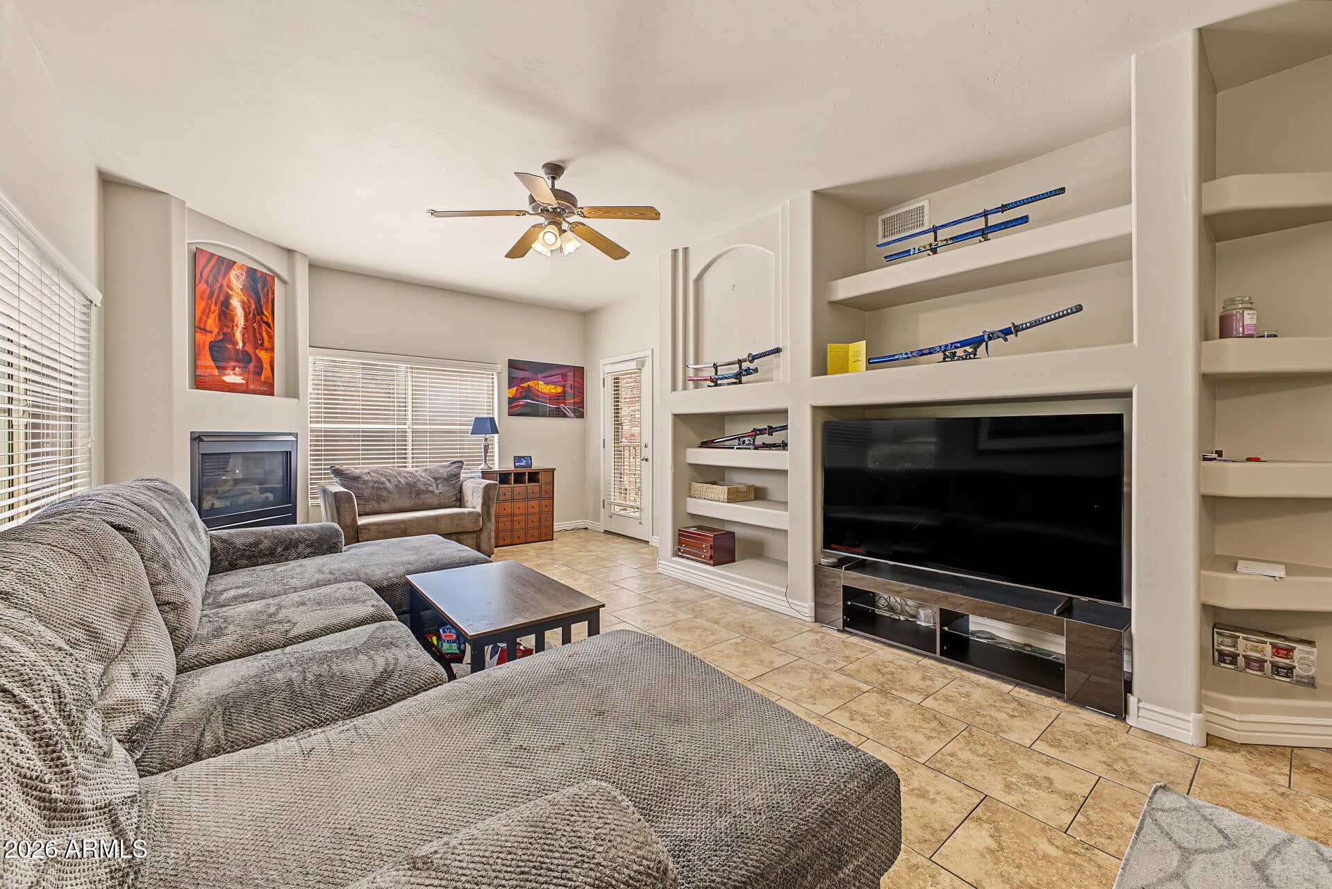 5450 E DEER VALLEY Drive 1222