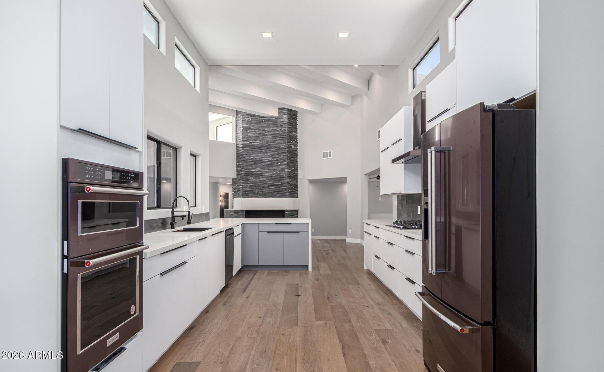 30600 N PIMA Road 19