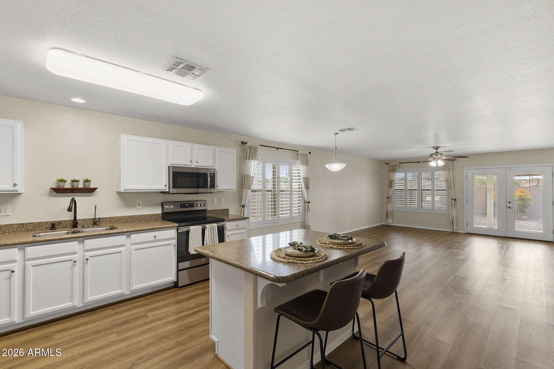 873 E SARATOGA Street