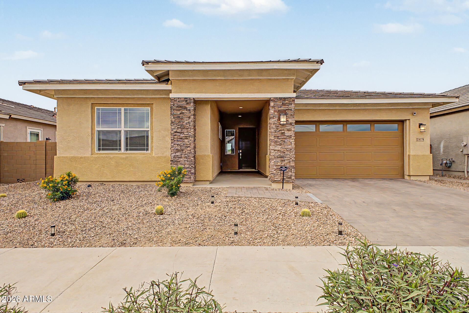 23074 E LORDS Way