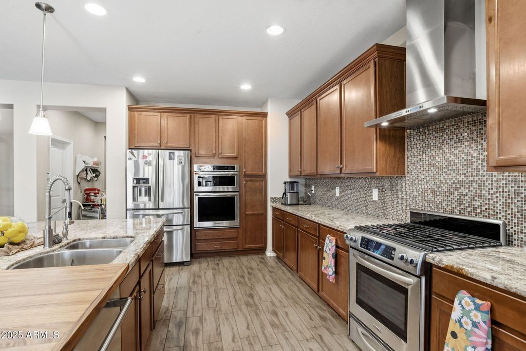 Photo of 21256 E Waverly Drive, Queen Creek, AZ 85142 (MLS # 6982001)