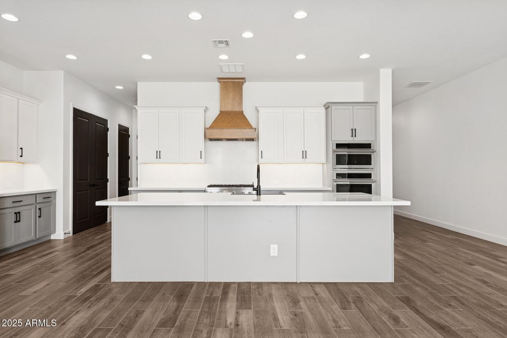 Photo of 19985 W Marshall Avenue, Litchfield Park, AZ 85340 (MLS # 6904500)