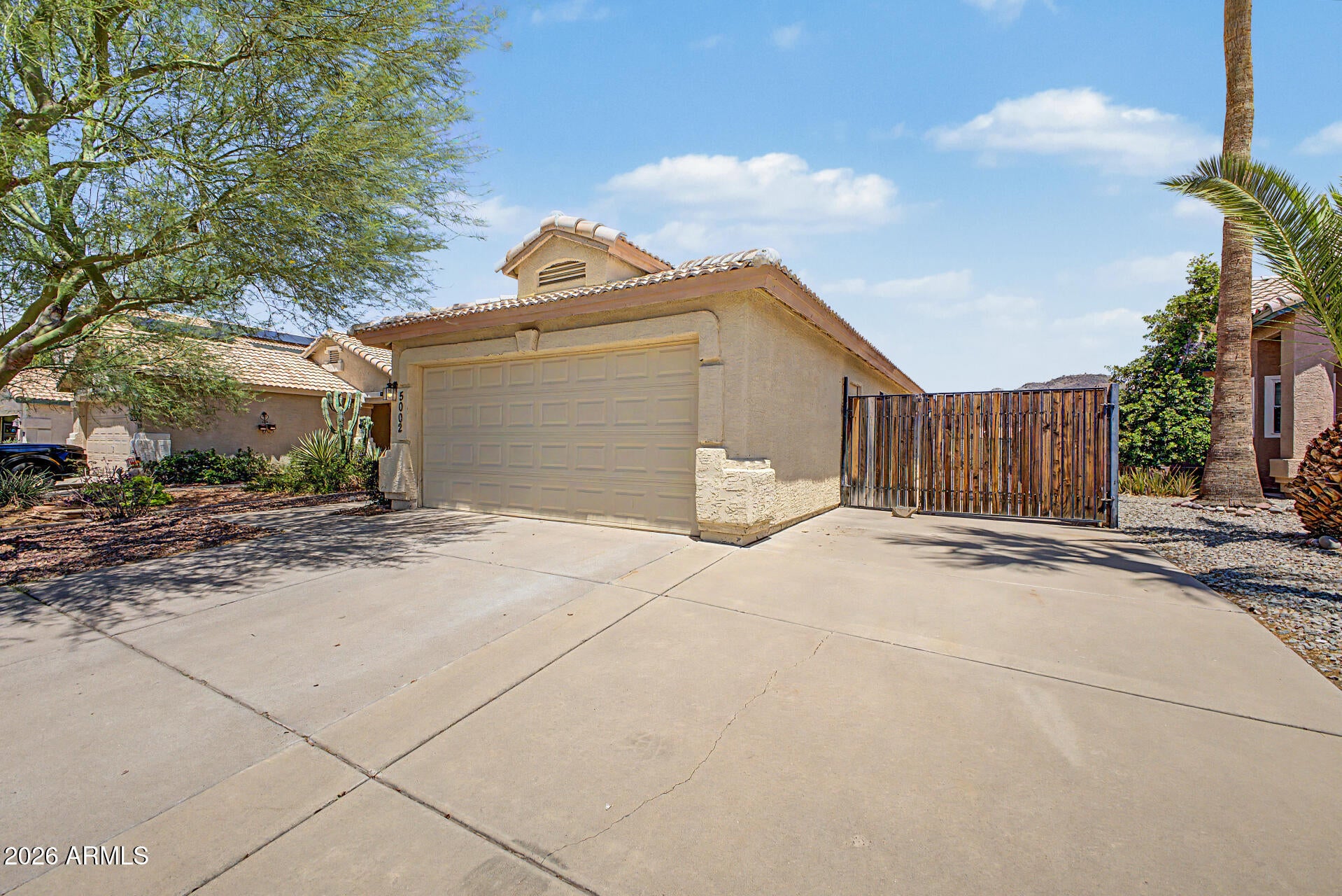 5002 W KRISTAL Way