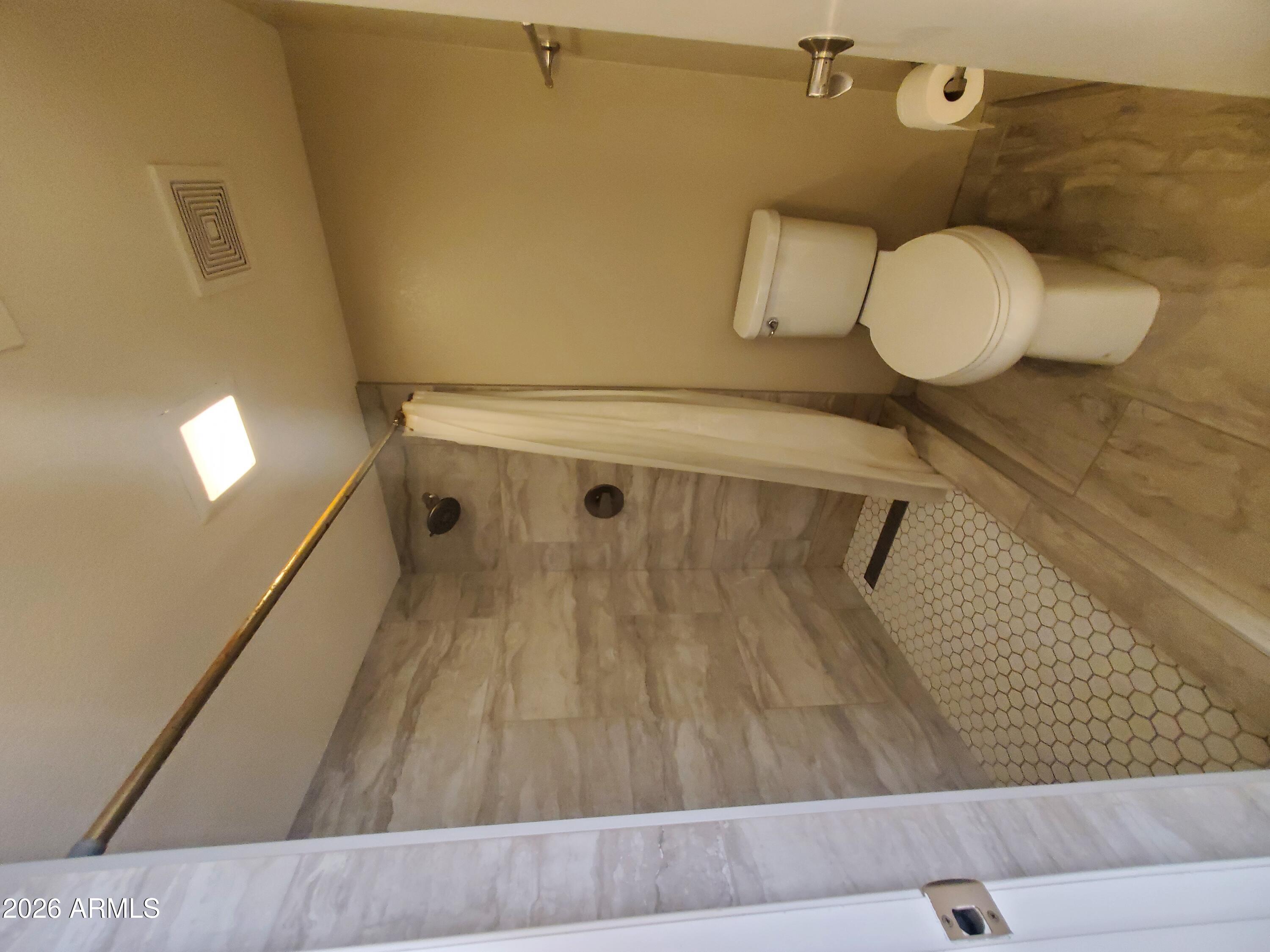 154 W 5TH Street 152