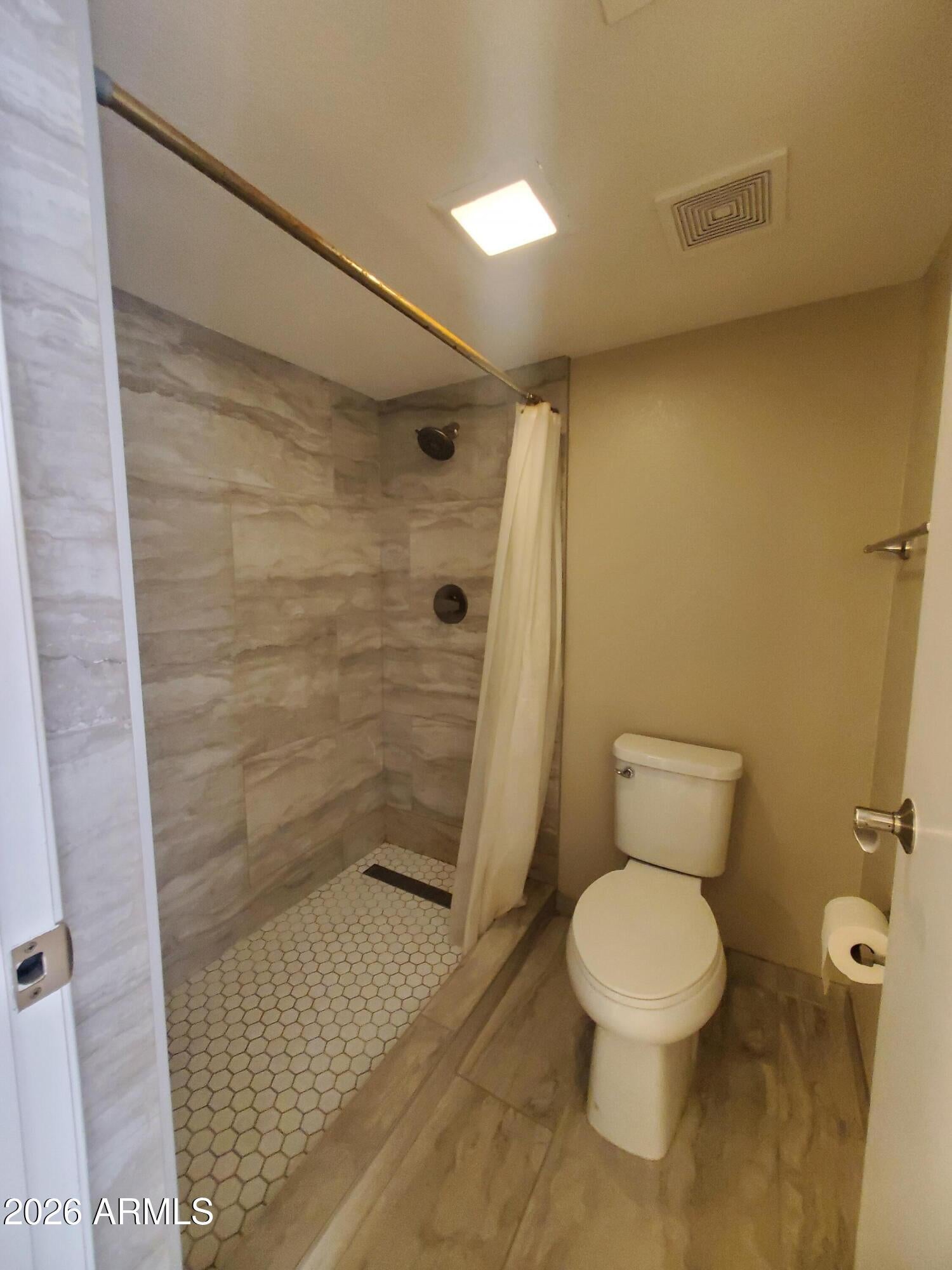 154 W 5TH Street 152