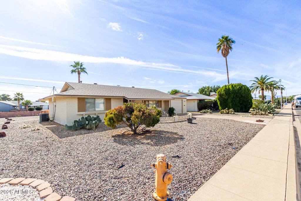 Photo of 11023 W Sun City Boulevard, Sun City, AZ 85351 (MLS # 6976180)