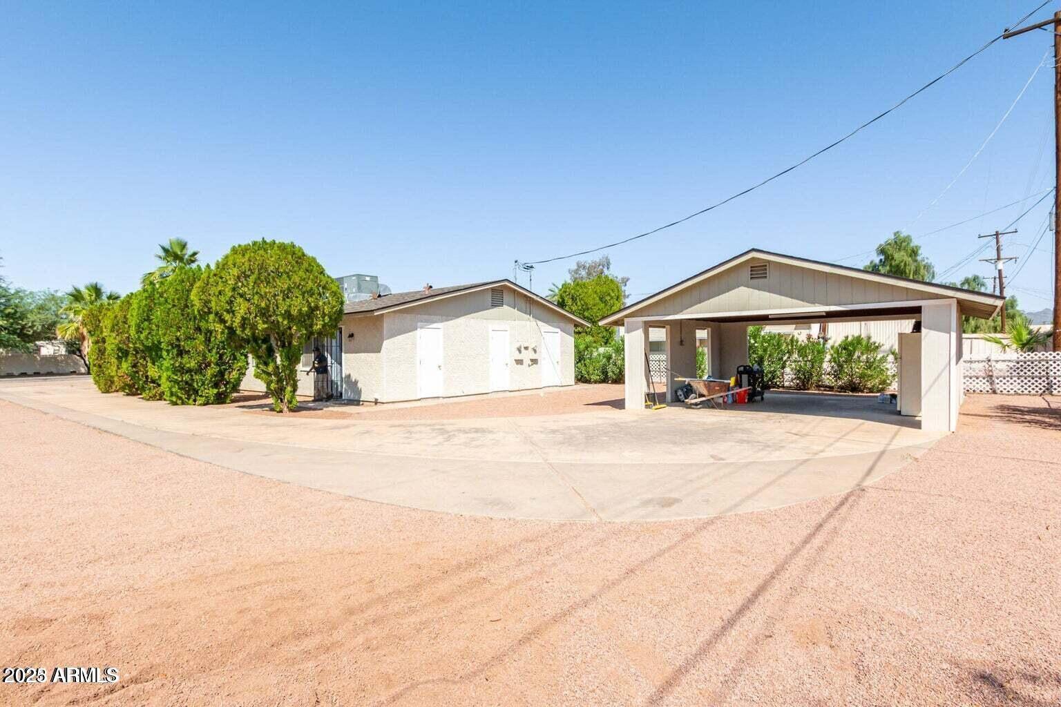 143 S Mountain Road