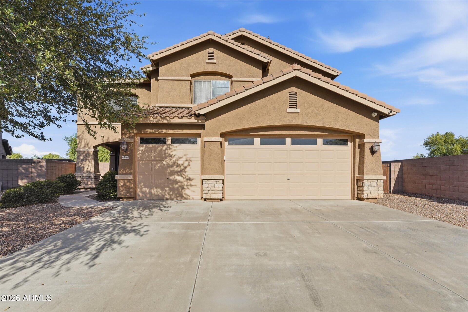 43967 W SCENIC Drive