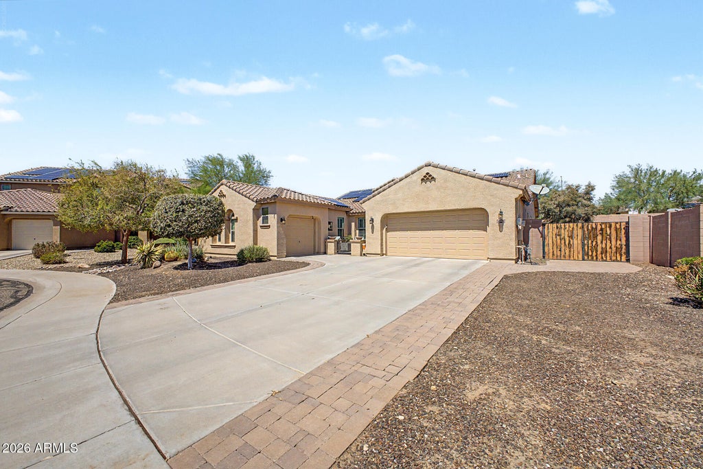 Photo of 2434 W Maya Way, Phoenix, AZ 85085 (MLS # 7074734)