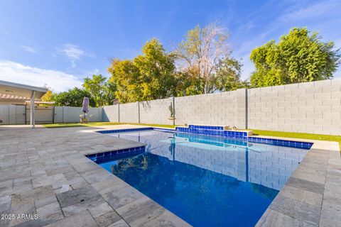 3940 W PARK VIEW Lane Glendale AZ 85310