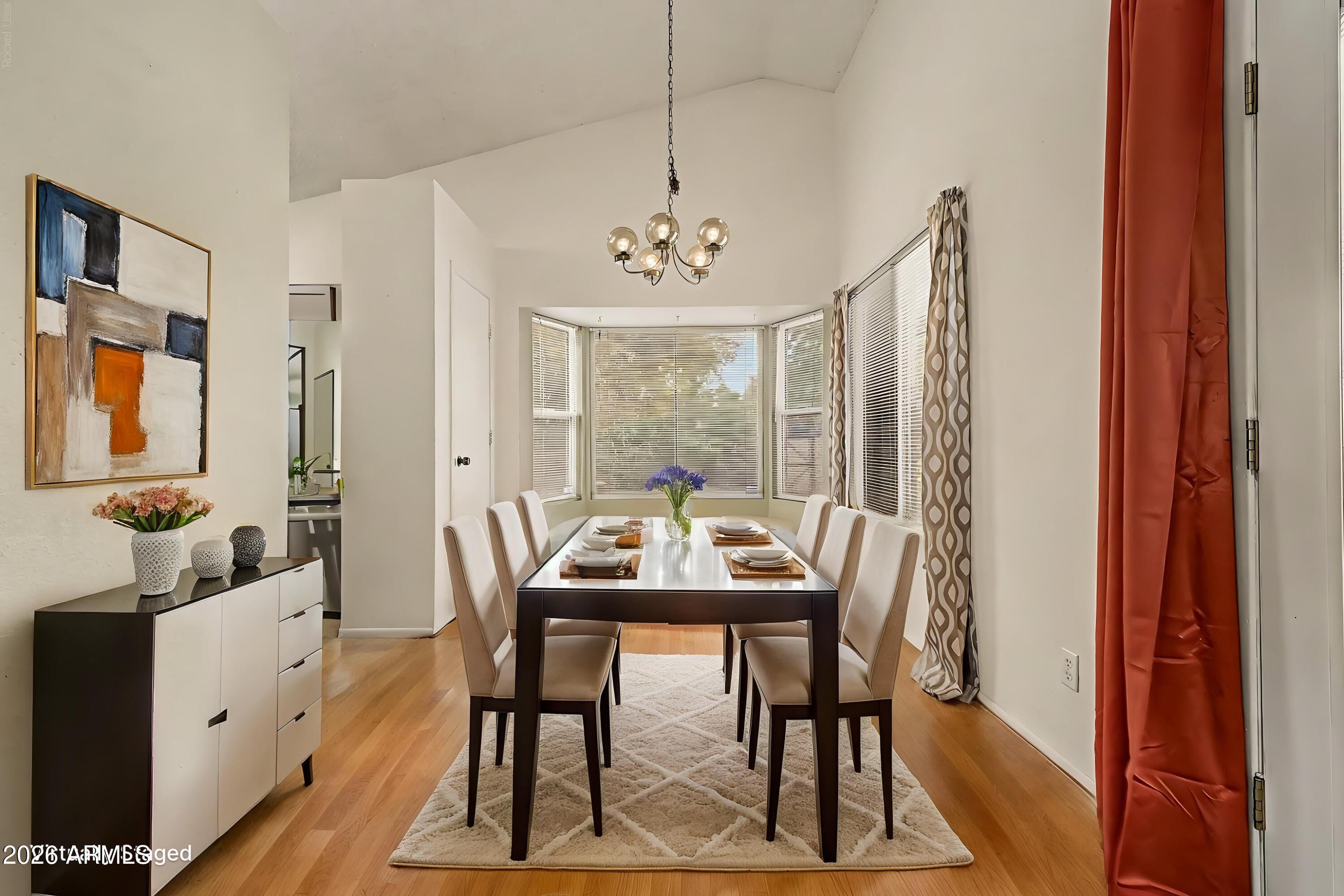 857 E MANOR Drive