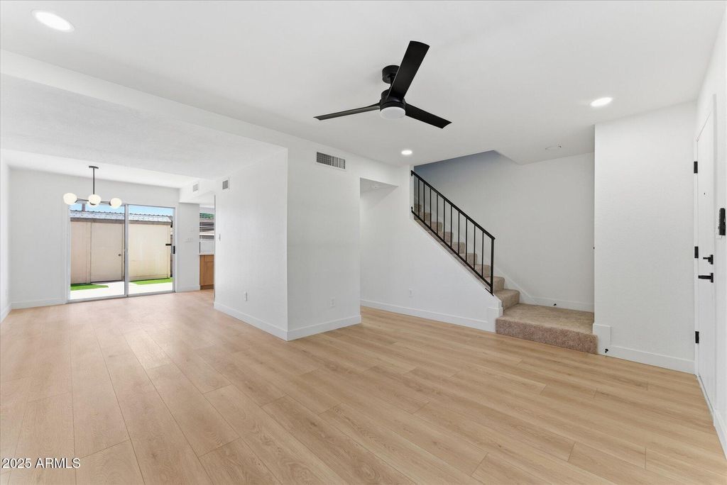 Photo of 6736 S Rita Lane, Tempe, AZ 85283 (MLS # 6937015)