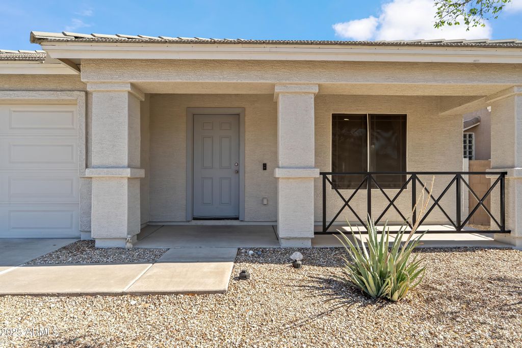 Photo of 9515 N 185th Lane, Waddell, AZ 85355 (MLS # 6943145)