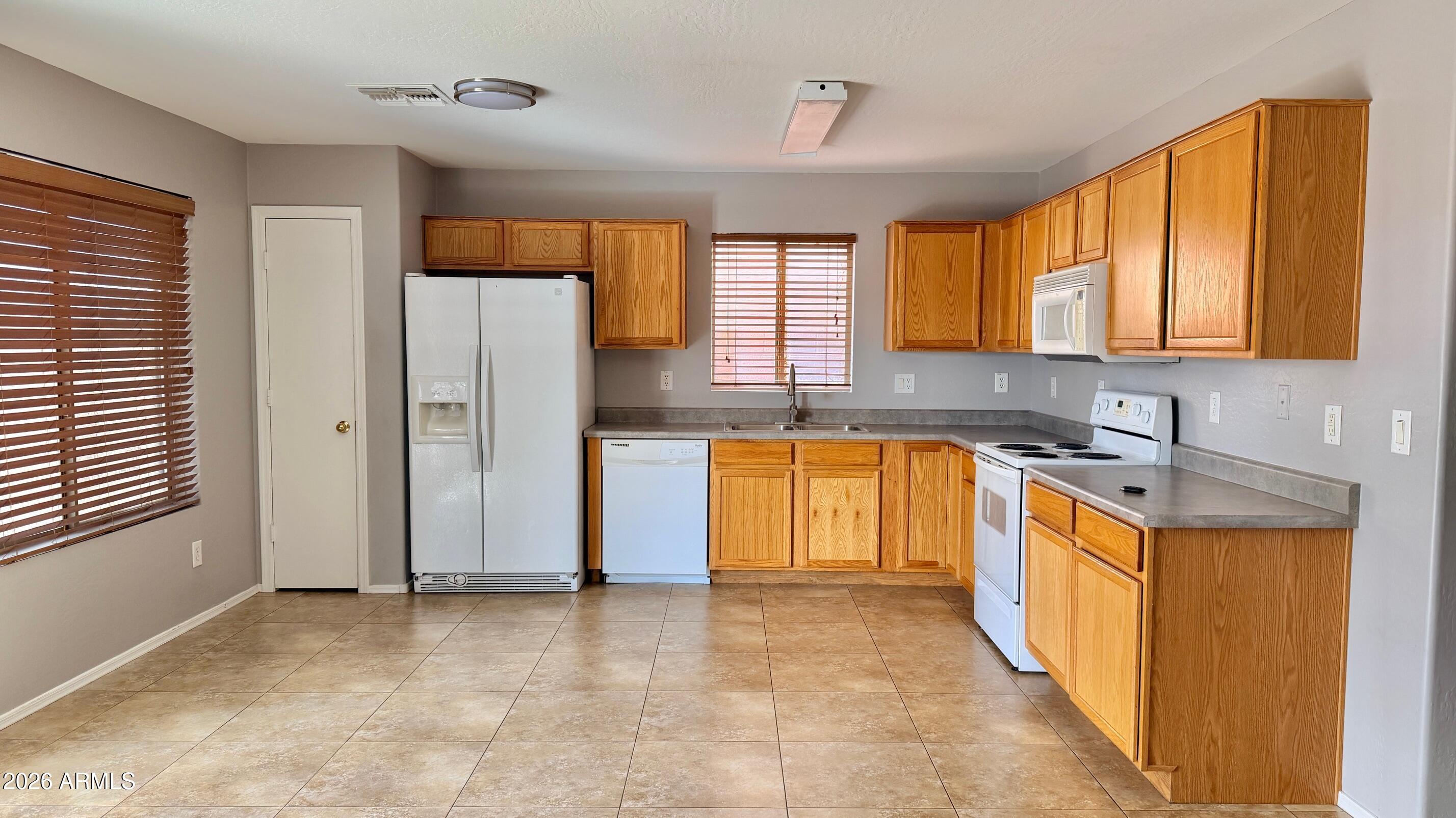 18850 N TOLEDO Avenue