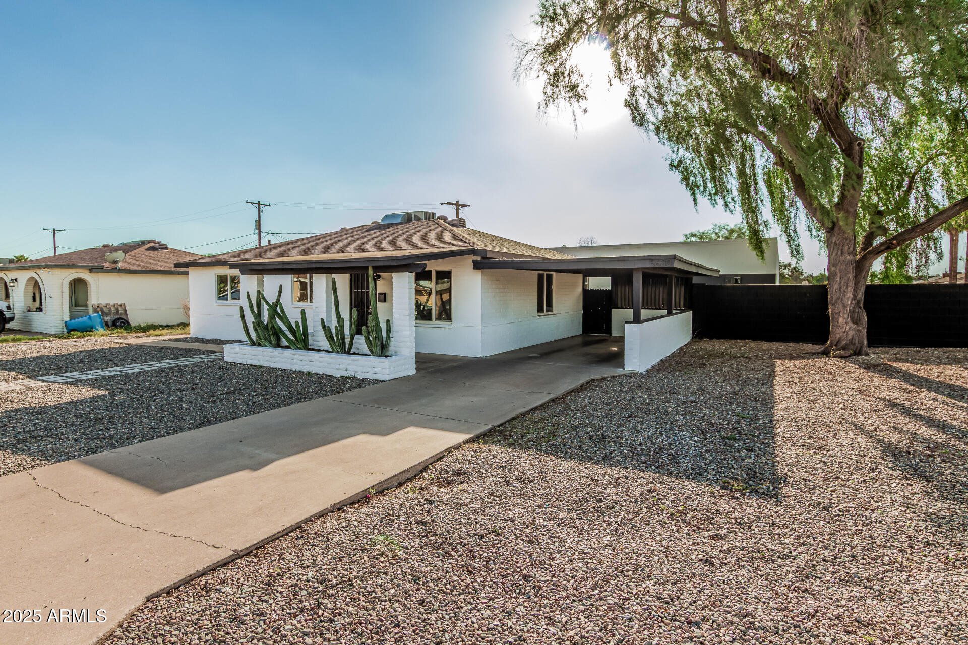 5630 N 30TH Drive