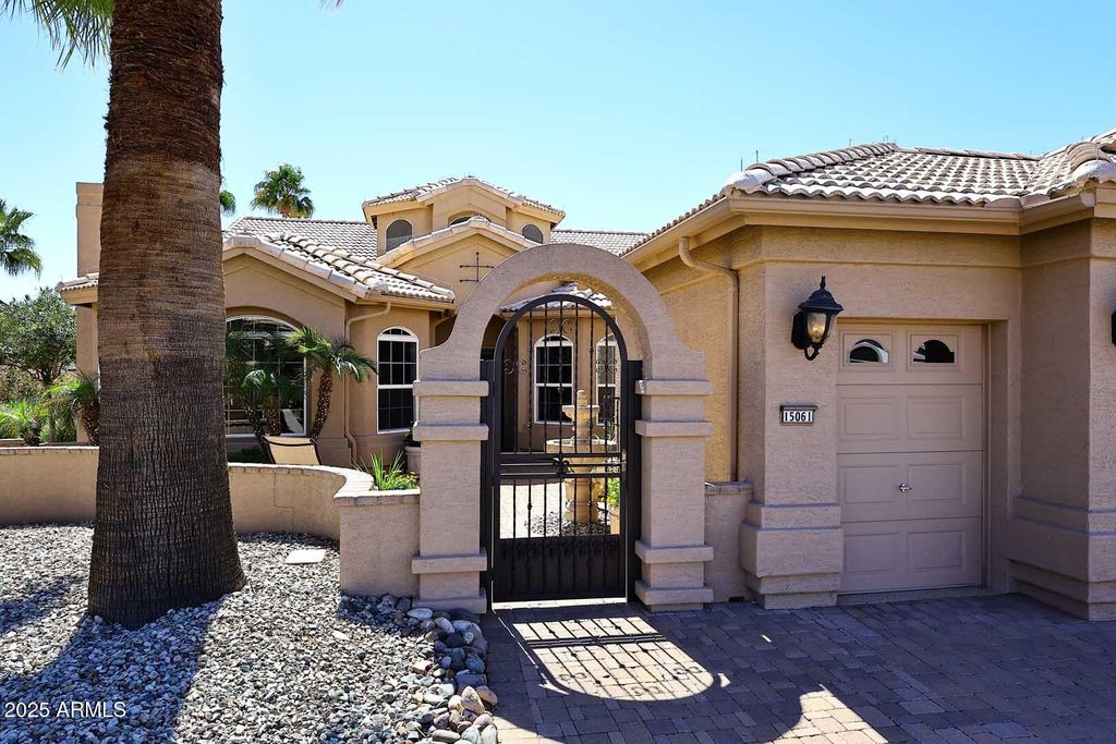 Photo of 15061 W Pinchot Avenue, Goodyear, AZ 85395 (MLS # 6920172)