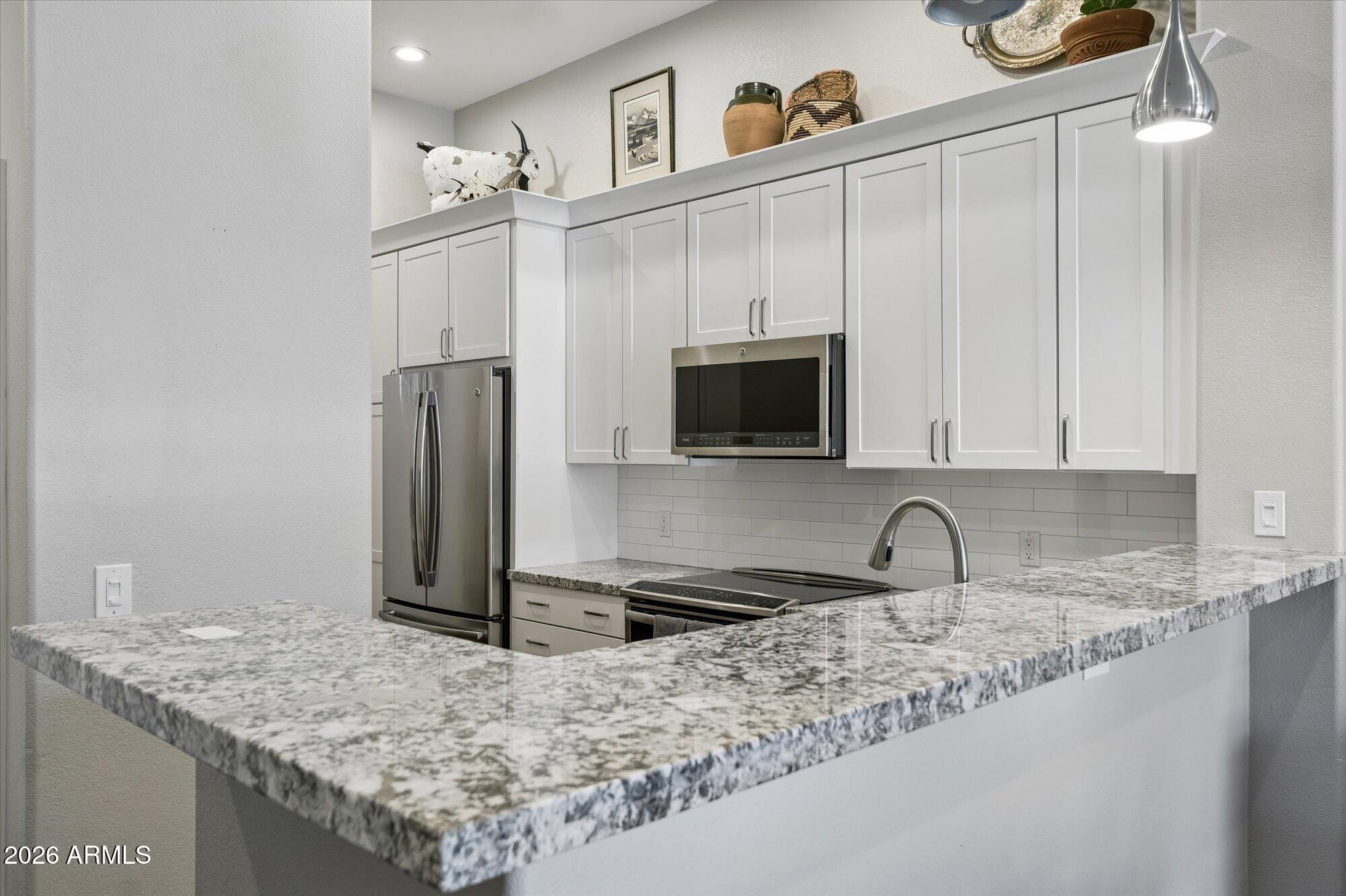 11640 N TATUM Boulevard 3052