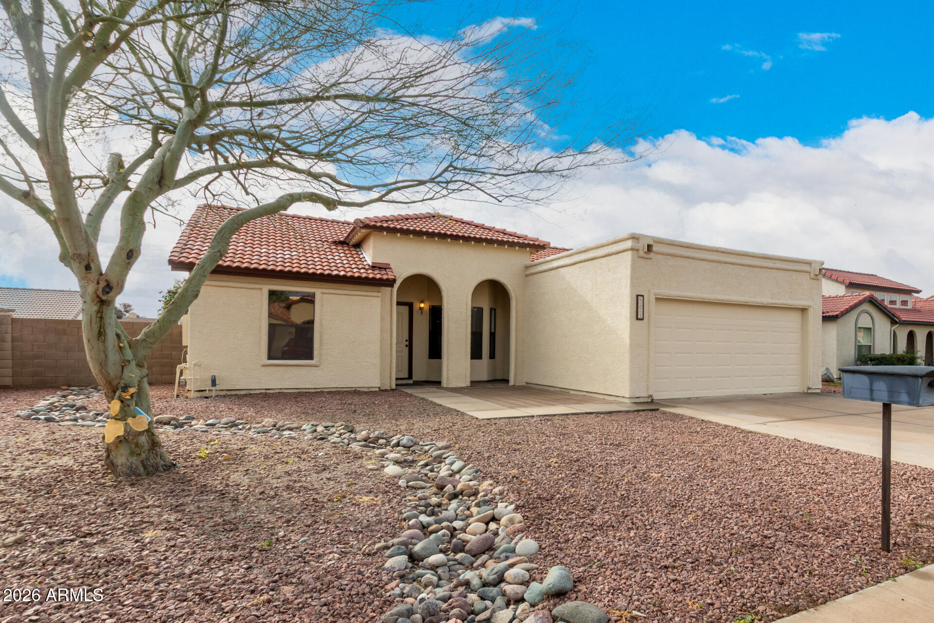 6321 W IRONWOOD Drive