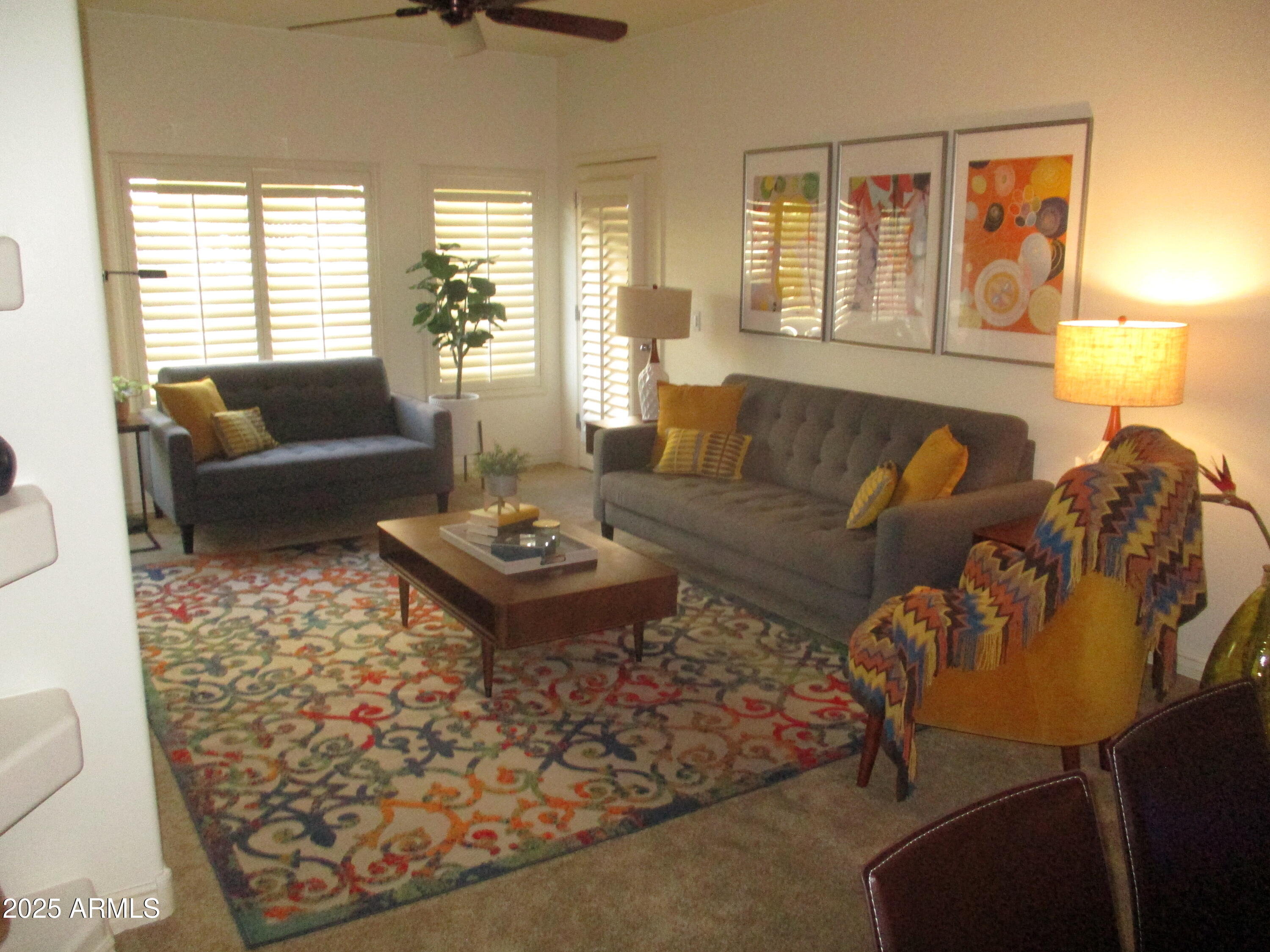 5350 E DEER VALLEY Drive 2440