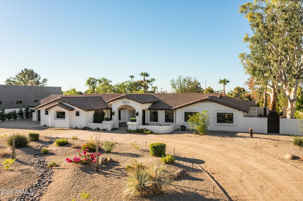 Photo of 9833 E Desert Cove Avenue, Scottsdale, AZ 85260 (MLS # 6986820)