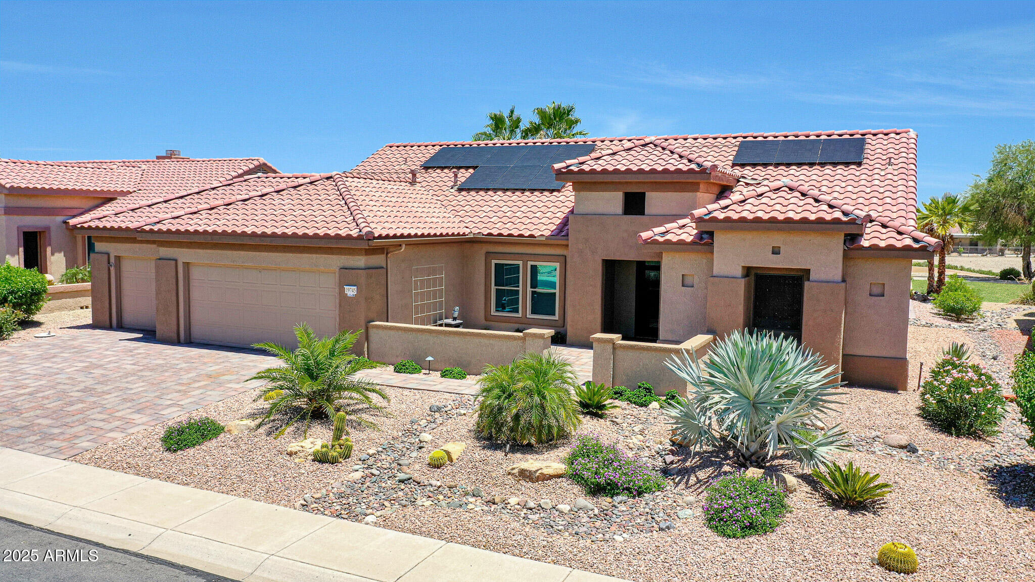 19745 N MOUNTAIN SAGE Lane