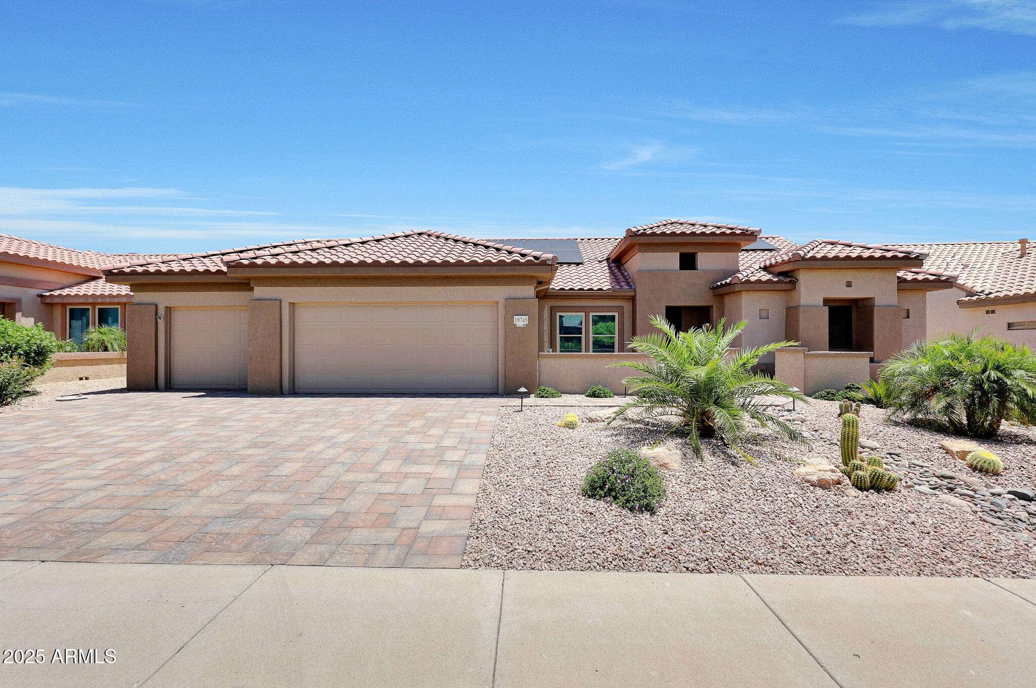 19745 N MOUNTAIN SAGE Lane