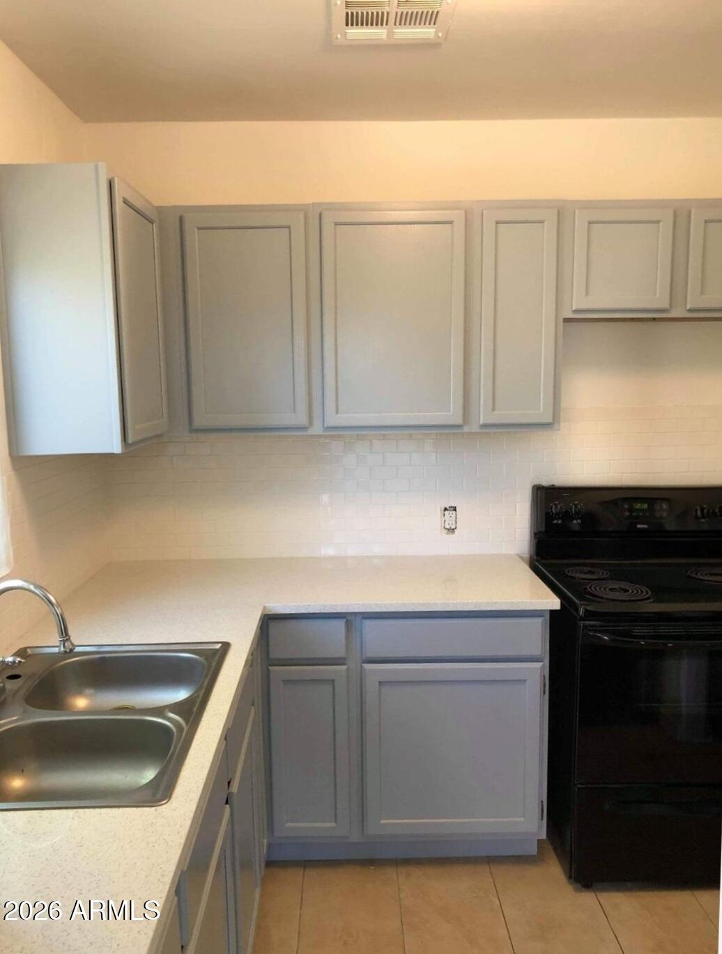 2321 E ROOSEVELT Street