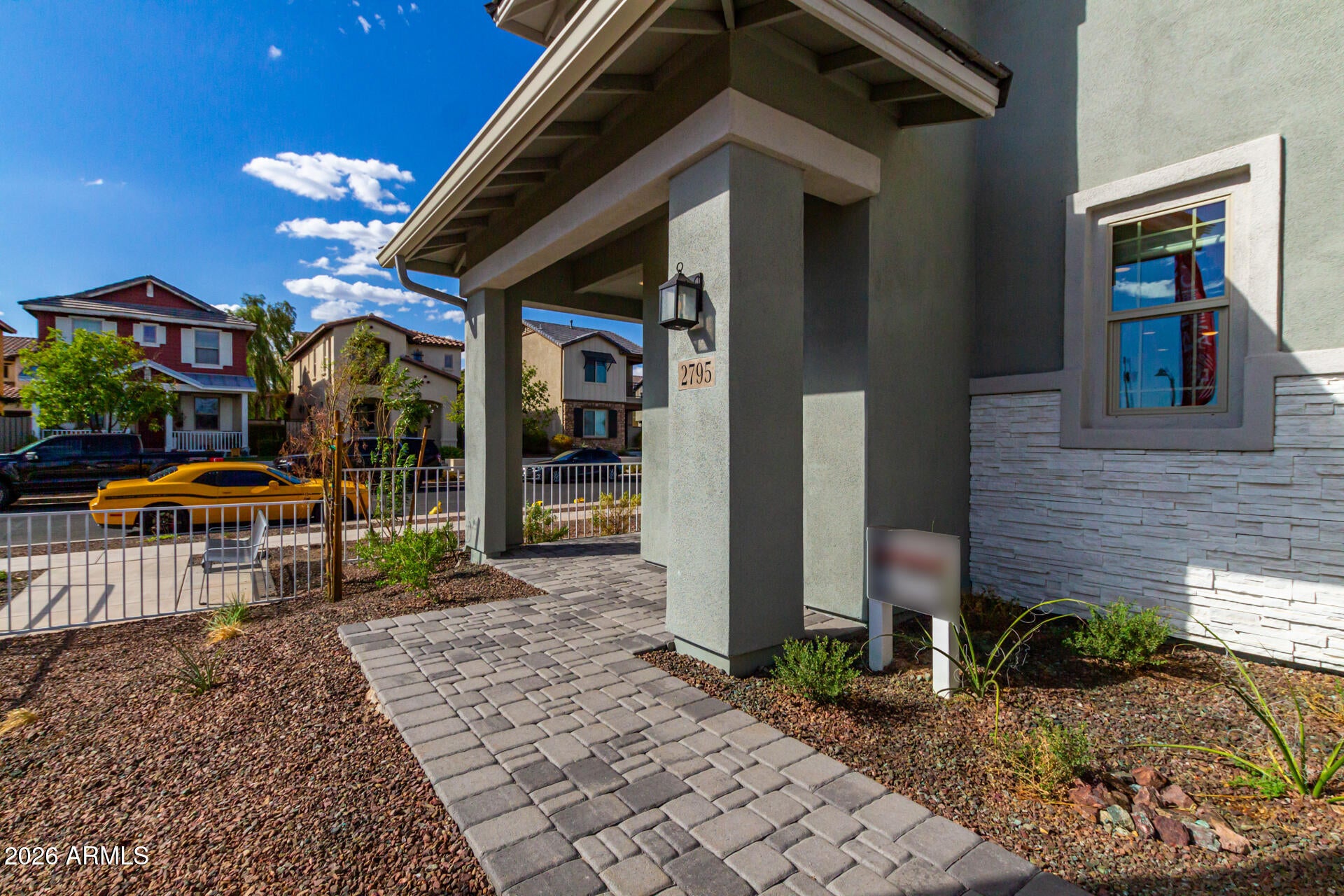 2795 N VERRADO Way