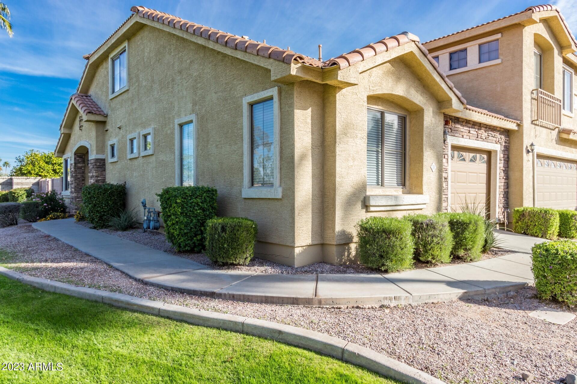 5415 E MCKELLIPS Road 10