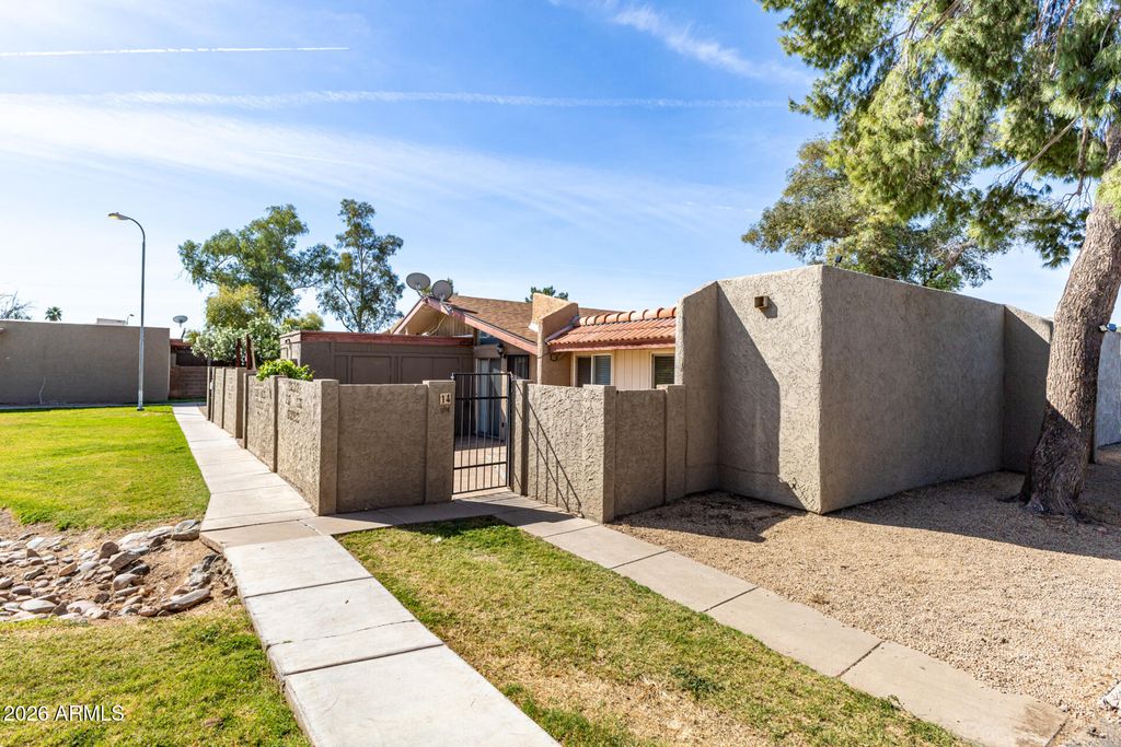 Photo of 633 N May #14, Mesa, AZ 85201 (MLS # 6999545)