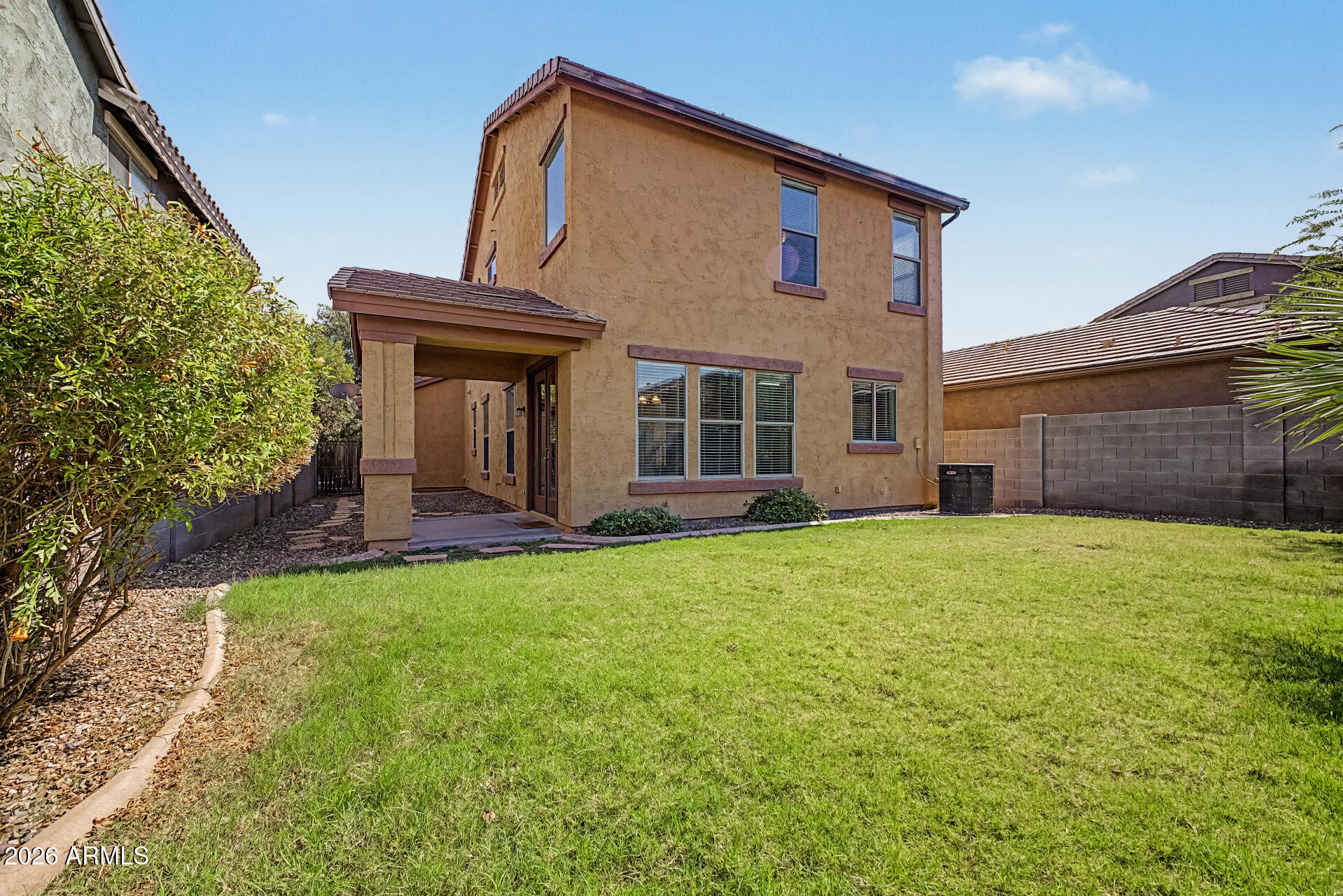 3846 E FAIRVIEW Street