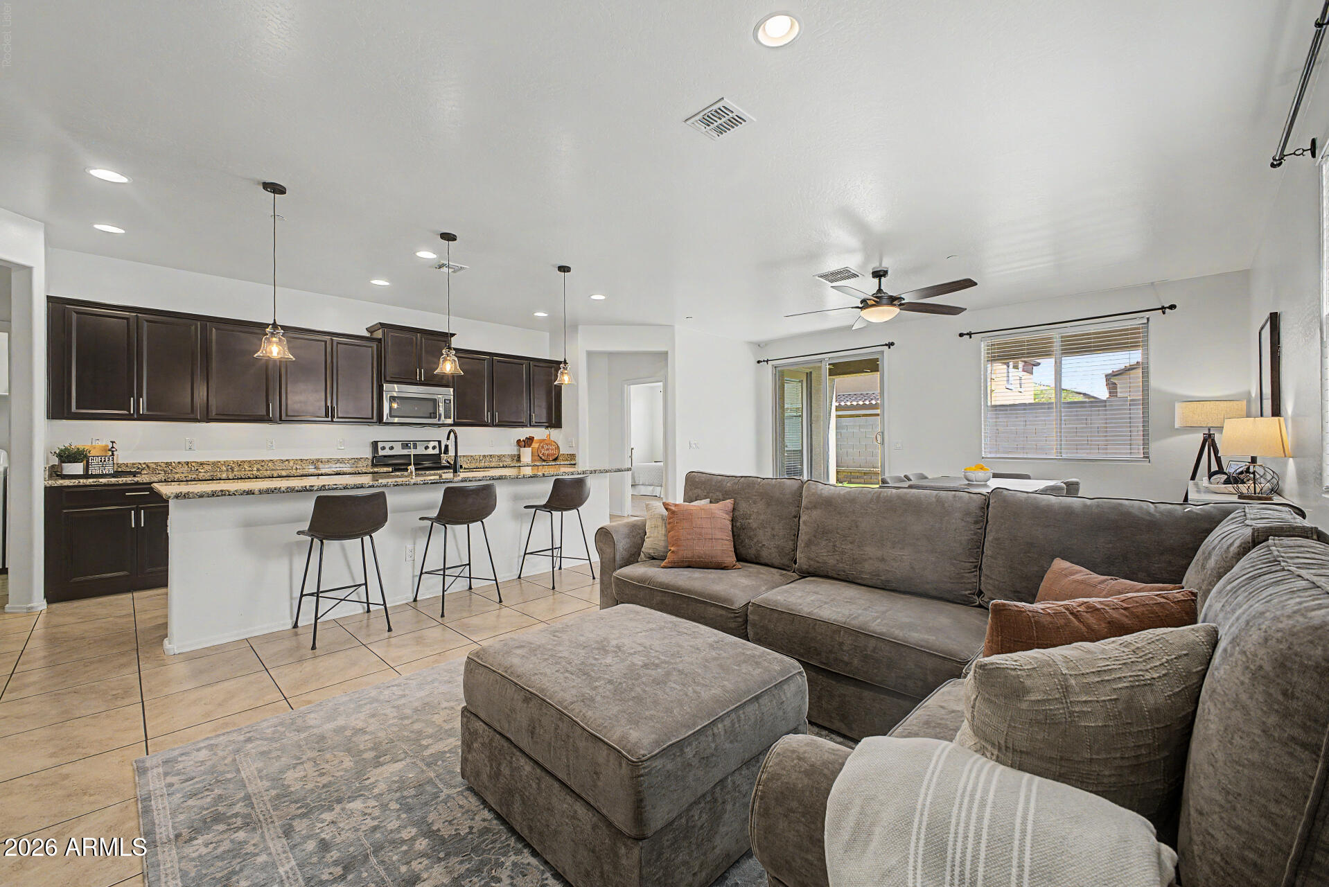 21257 W BERKELEY Road