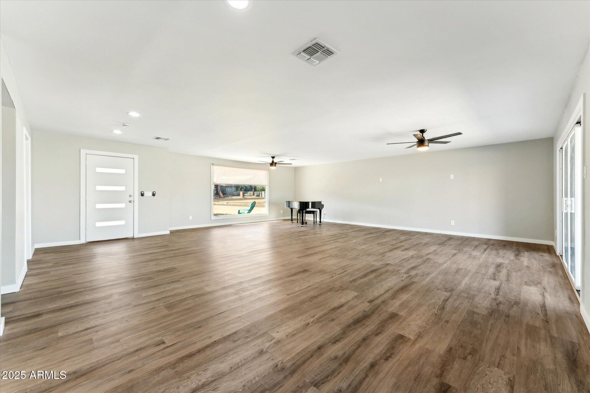 428 E KACHINA Trail
