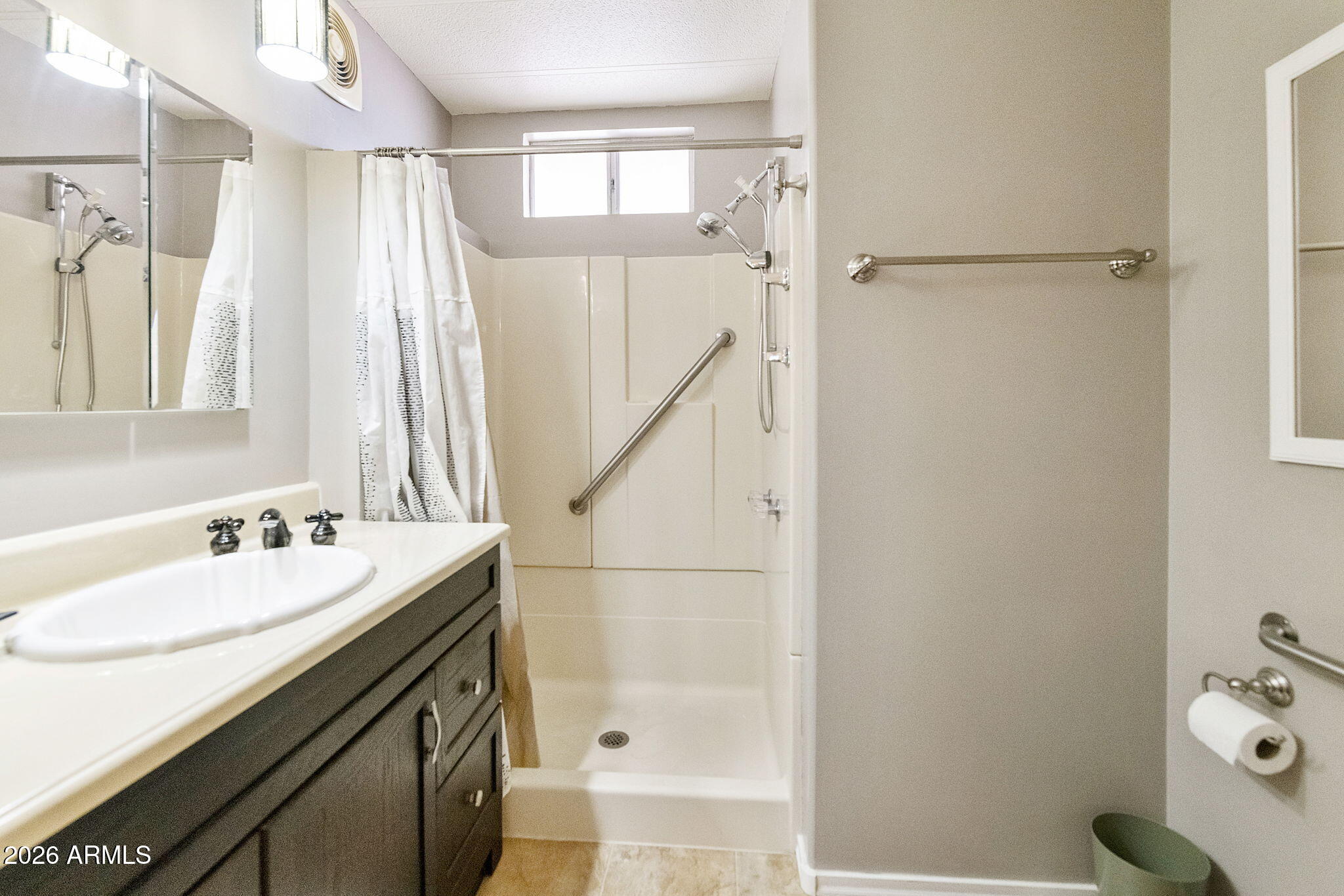 SUN LAKES UNIT 1 - Residential