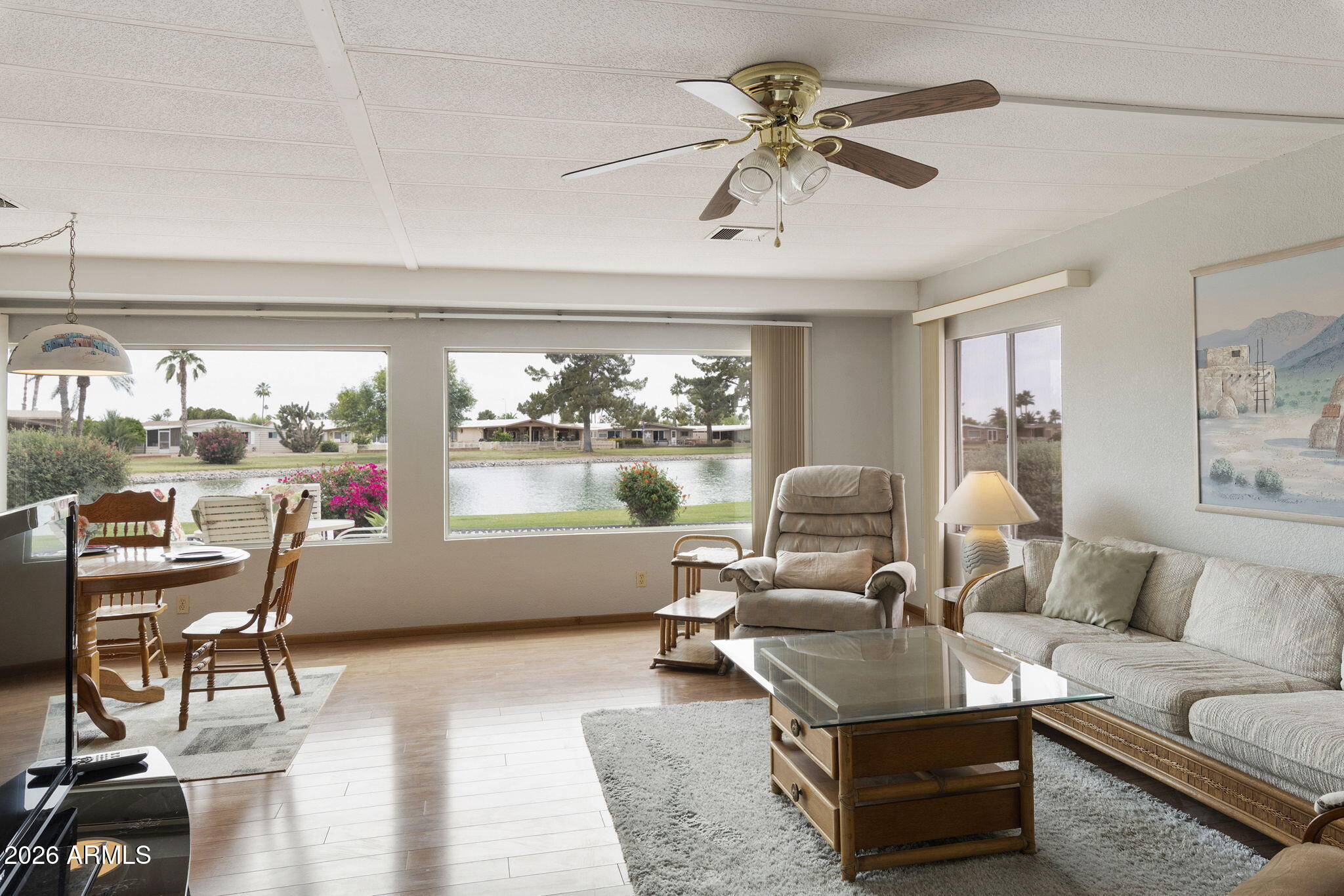 9046 E COUNTRY CLUB Drive