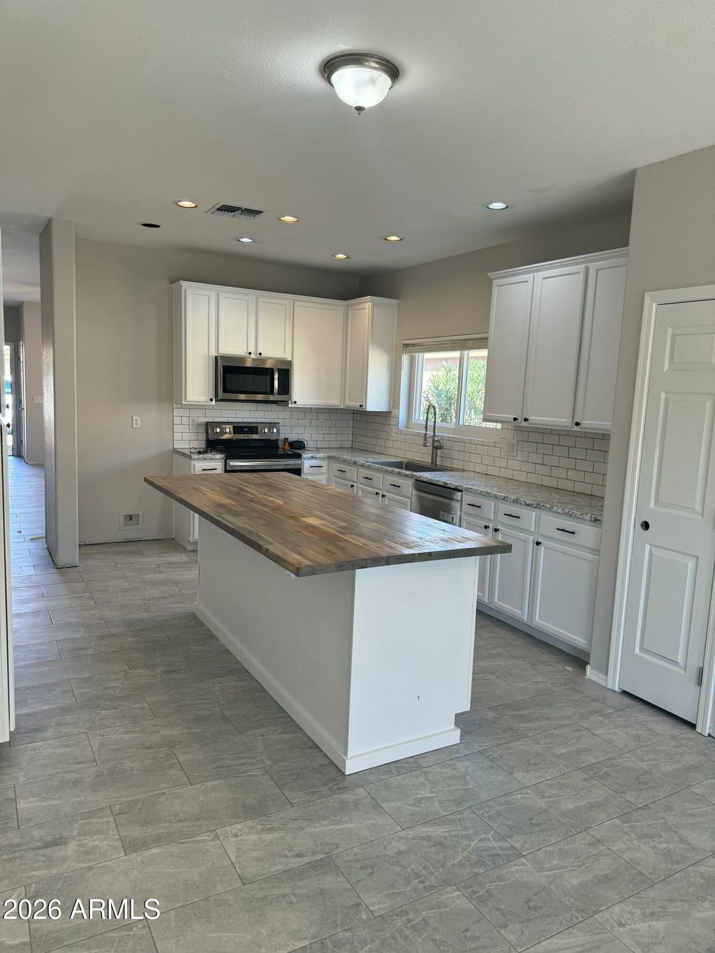 Photo of 659 W Jahns Court, Casa Grande, AZ 85122 (MLS # 6994298)