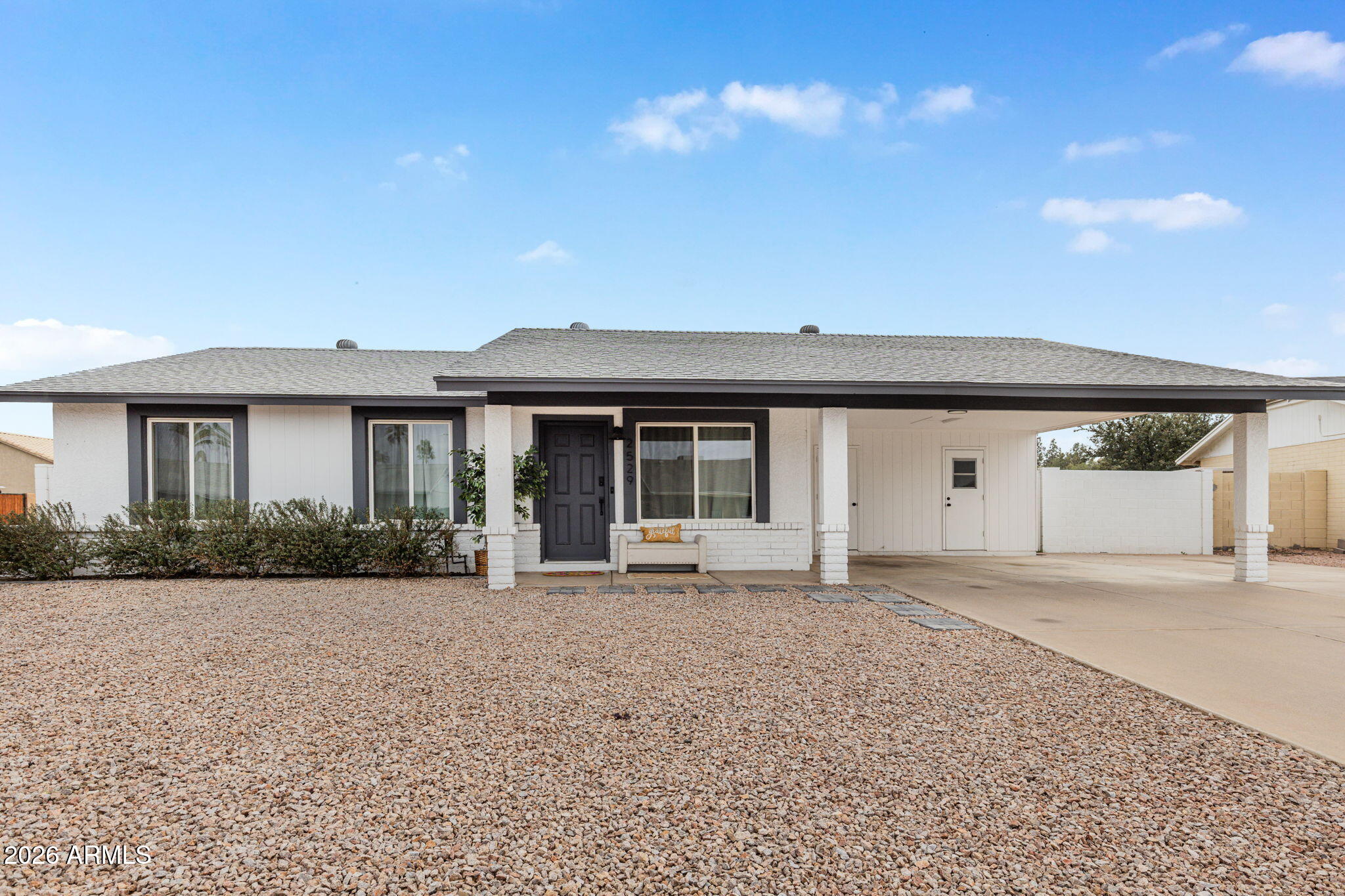 2529 E COMMONWEALTH Circle