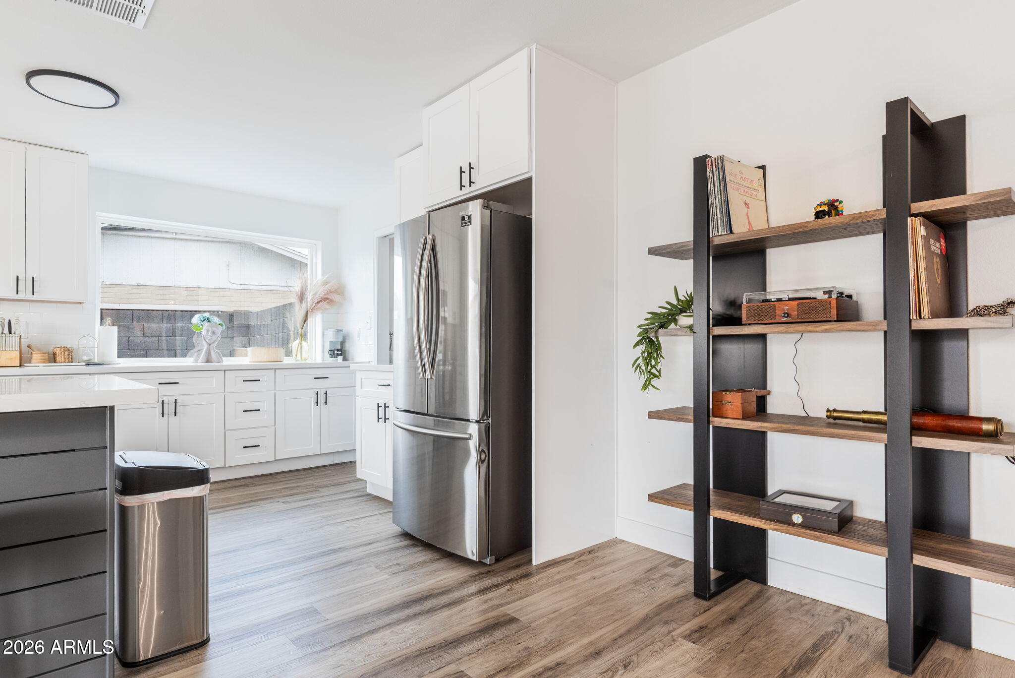 2529 E COMMONWEALTH Circle