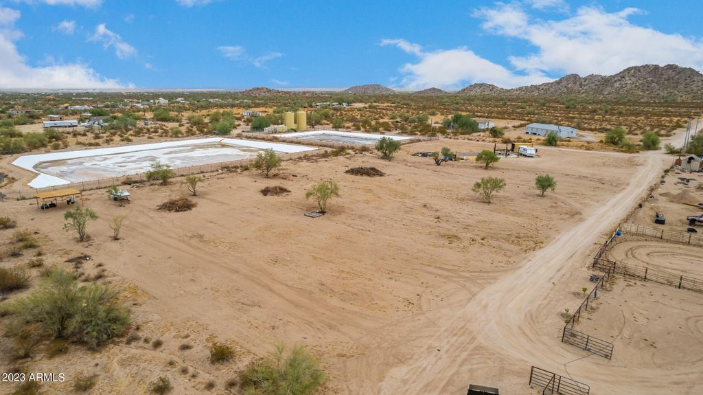 Photo of 2112 S Amanda Drive #--, Maricopa, AZ 85139 (MLS # 6951584)