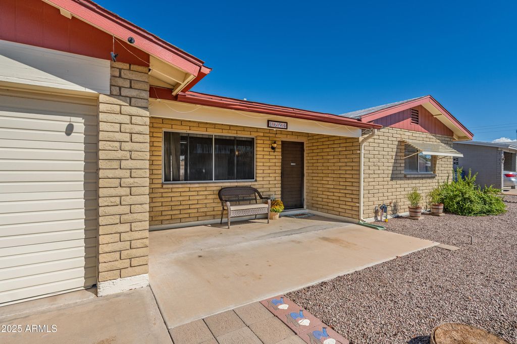 Photo of 1694 W 13th Avenue, Apache Junction, AZ 85120 (MLS # 6924340)
