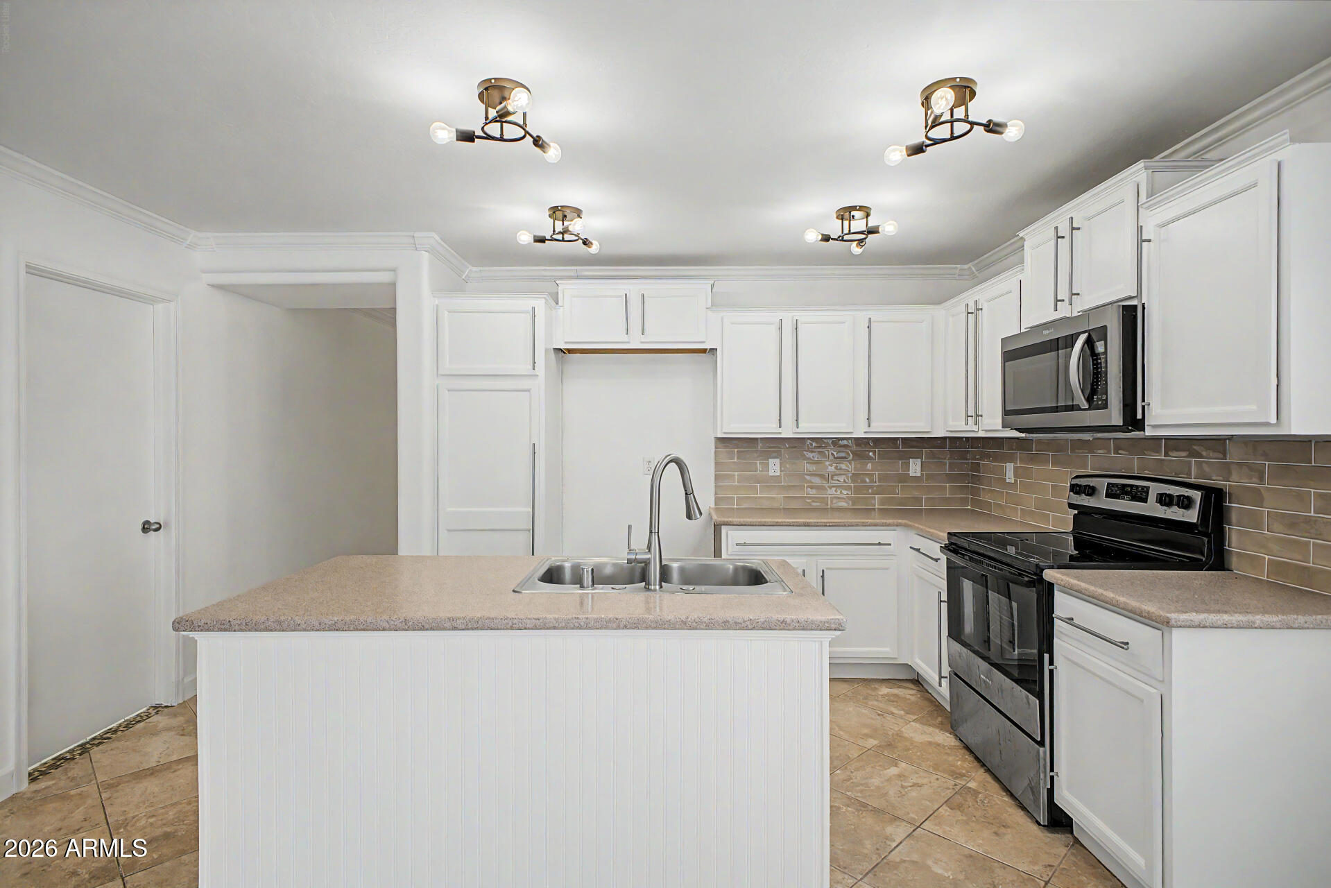 43298 W BLAZEN Trail